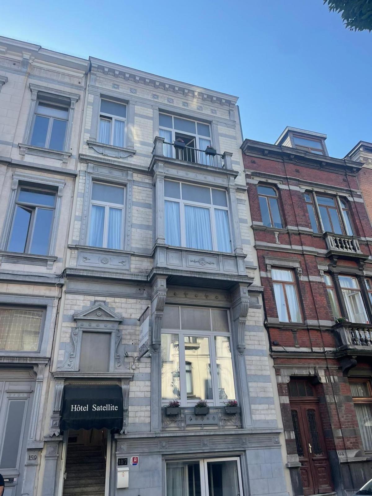Hotel Satellite Brüssel Exterior foto
